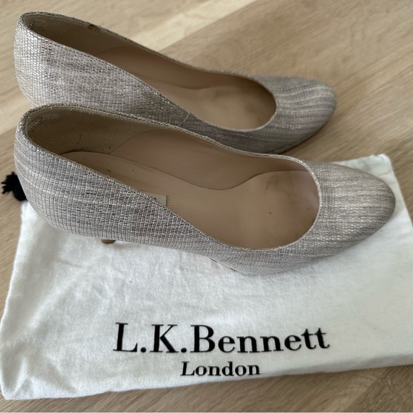 LK Bennett Silver Almond Toe Heels - Picture 5 of 5